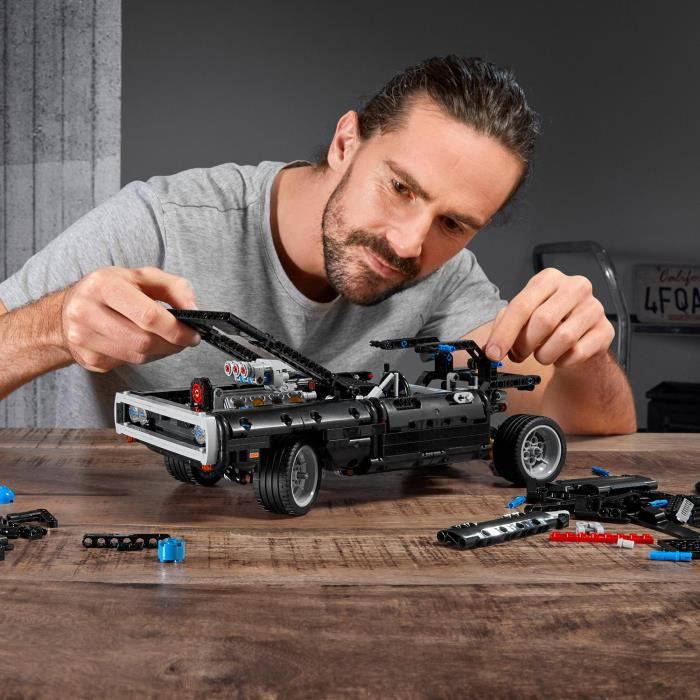 LEGO® Technic 42111 La Dodge Charger de Dom, Maquette Voiture de Course à  Construire Fast and Furious, Idée Cadeau