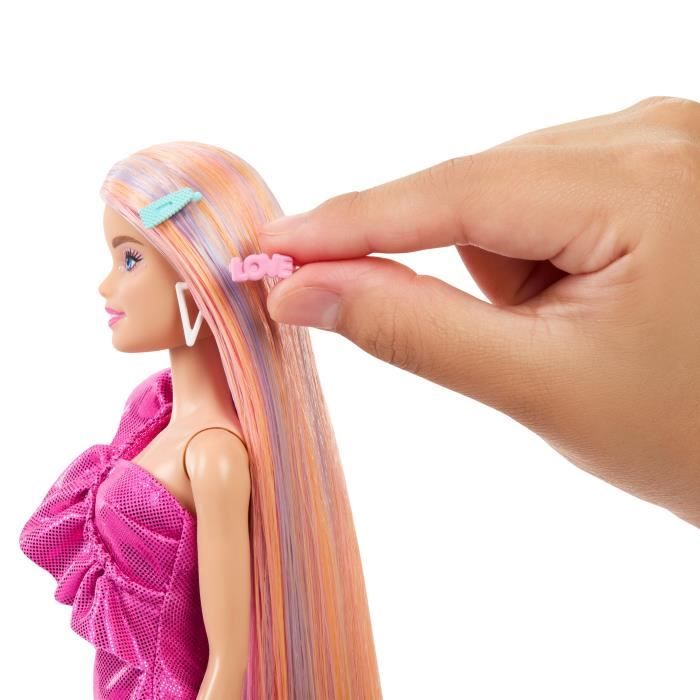 Barbie - Barbie Ultra Chevelure à coiffer - Poupée Mannequin - 3 ans et + -  BARBIE - HKT96 - POUPEE MANNEQUIN BARBIE